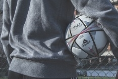 adidas Finale Milano: nowa piłka na fazę pucharową Ligi Mistrzów