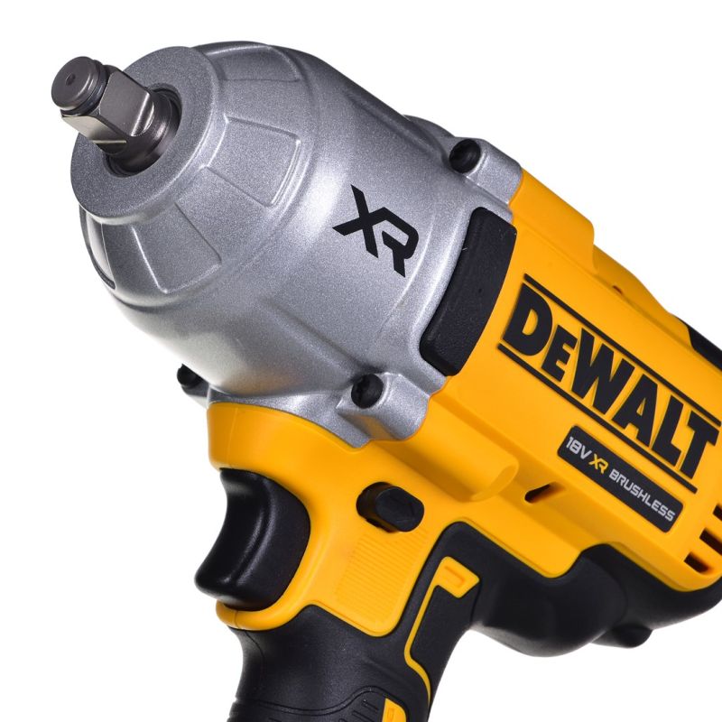 11. Klucz udarowy 1/2" 18V 2x5,0Ah DCF900P2T-QW DEWALT