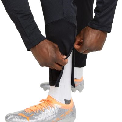 8. Spodnie Puma IndividualFINAL Training M 657954 45