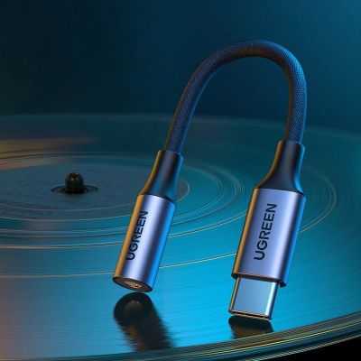 7. Adapter Ugreen AV161 do słuchawek mini jack 3,5 mm (żeński) / USB-C (męski) 10 cm - czarny