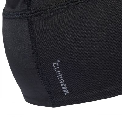 4. Czapka adidas Climacool Beanie Fitted czarna JV5742