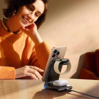 5. Ładowarka bezprzewodowa Joyroom JR-W15 3 w 1 stacja ładująca z MagSafe - czarna