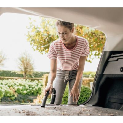 4. Odkurzacz uniwersalny KARCHER WD 4 S V-20/5/22