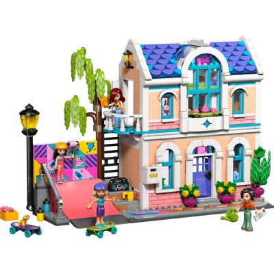 3. LEGO Friends 42687 - Dom rodziny Liann