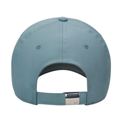 3. Czapka z daszkiem Nike Dri-FIT Club zielona FB5372 382
