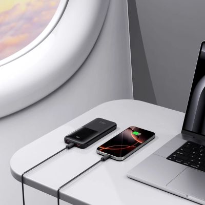 7. Powerbank Tech-Protect PB01 10000mAh 22.5W - czarny