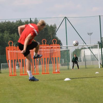 127. Mur piłkarski PRO 180 cm - NYLON