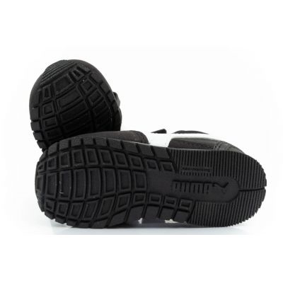 9. Buty Puma ST Runner Jr 384903 01
