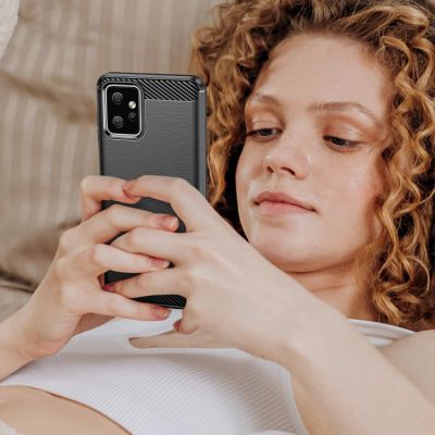 8. Carbon Case etui do Motorola Moto G Power 2023 elastyczny silikonowy karbonowy pokrowiec czarne