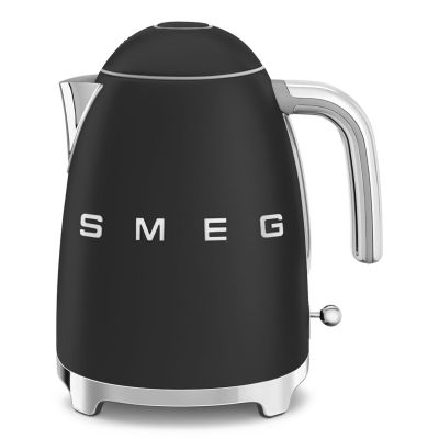 41. Czajnik elektryczny Smeg KLF03BLMEU