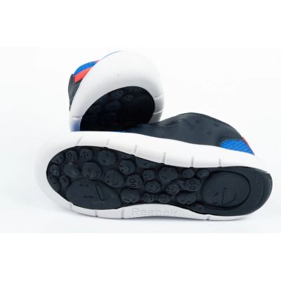 31. Buty Reebok Ventureflex Slip-on Jr CM9144
