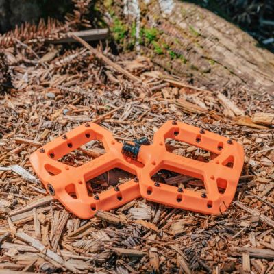 2. FUNN pedały TAIPAN pomarańczowe