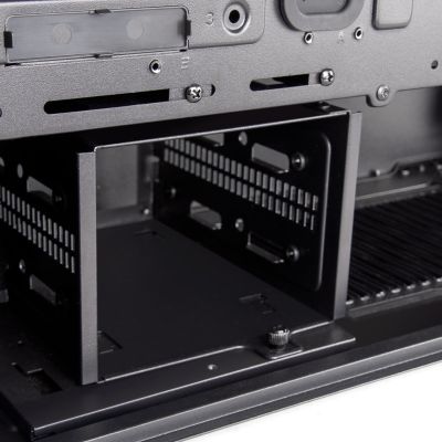 10. Obudowa SilverStone SST-SED1-B Seta D1 Midi-Tower - juodas