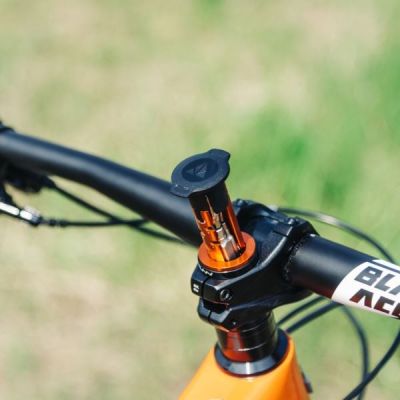 2. GRANITE multitool STASH RCX czarny