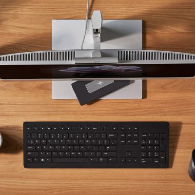 3. HP EliteOne 840 G9 AiO i5-14500 23.8"FHD Touch IPS 250nits LBL 16GB DDR5 4800 SSD512 UHD 770 5.0 Mpix W11Pro 3Y OnSite