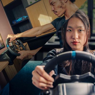 21. Kierownica Logitech G923 PS4/PS5/PC 941-000149