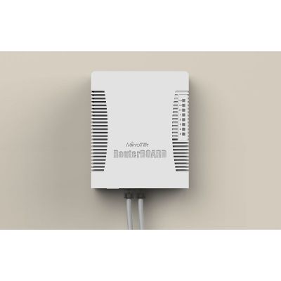 3. Mikrotik hEX PoE router Biały