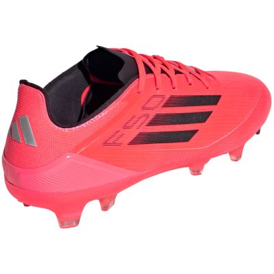 9. Buty piłkarskie adidas F50 Pro FG IE0597