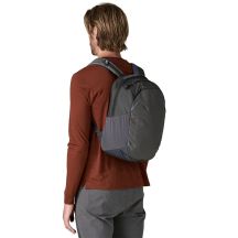 Plecak atom day pack 24l-smolder blue PATAGONIA