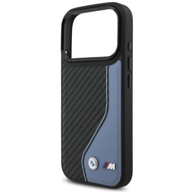 6. Etui BMW M Carbon Logo MagSafe na iPhone 17 Pro - niebieskie