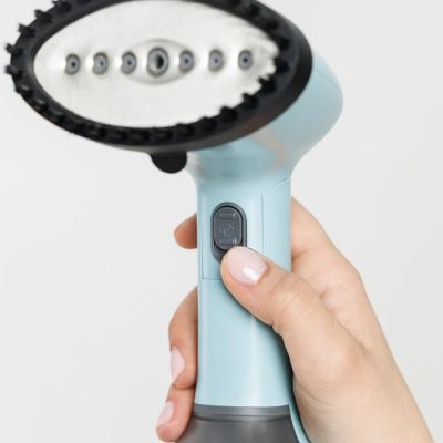 4. Parownica ręczna składana Taurus 1400W
