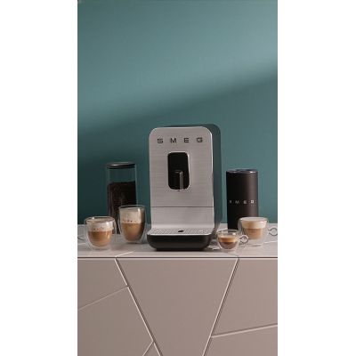 78. Smeg BCC11BLMEU ekspres do kawy Pełna automatyka Ekspres do espresso 1,4 l