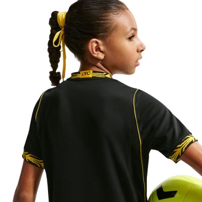 5. Koszulka dla dzieci Nike Chelsea F.C. Stadium 2026/27 czarna II1707 011