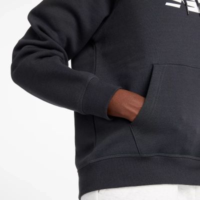 4. Bluza New Balance Sport Fleece Logo Hoodie W WT43524BK