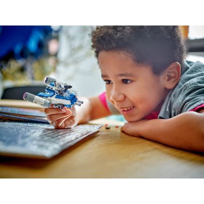 4. LEGO Star Wars 75391 Mikromyśliwiec Y-Wing kapitana Rexa