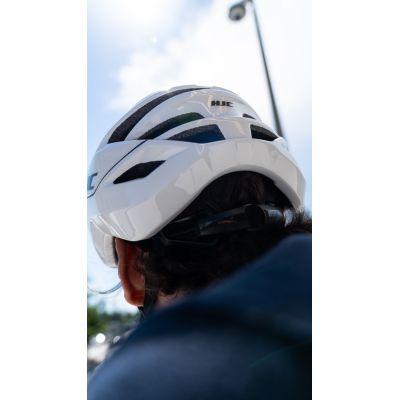 10. Kask Rowerowy HJC CROSSER WHITE r. M