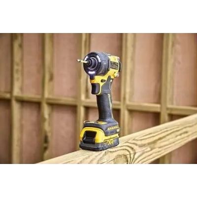 6. Zakrętarka udarowa 1/4" 18V XR DCF870N DEWALT