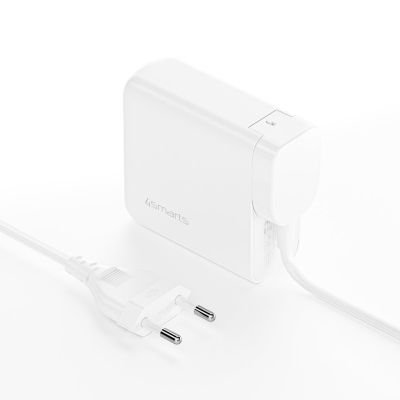 4. 4smarts Ladegert GaN Flex Pro 100W 3 USB-C+1 USB-A. Podróż