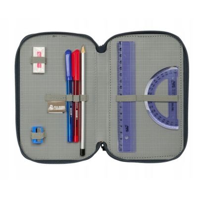 4. Real Madryt piórnik z wyposażeniem triple filled pencil case 37 pcs 412557857
