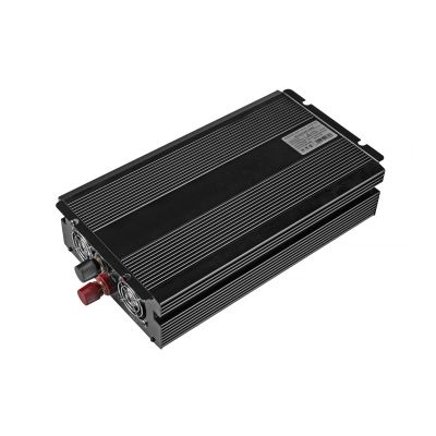 3. GREEN CELL PRZETWORNICA INV10 12V-230V 2000W/4000W MODYFIKOWANA SINUSOIDA