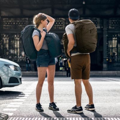 8. Plecak podróżny Thule Landmark Travel Pack 60L - blue
