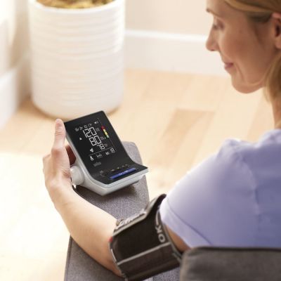 25. Braun ExactFit 3 Przedramię Automatyczny 2 użyt.