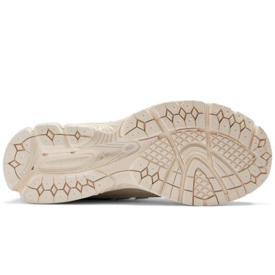 10. Buty New Balance unisex M1906RPA