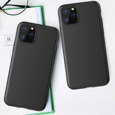 6. Żelowe elastyczne etui pokrowiec do iPhone 15 Plus Soft Case - czarny