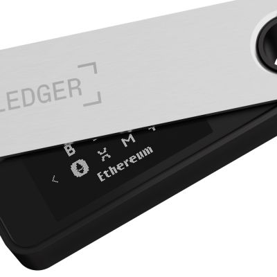 5. Ledger Nano S Plus Portfel na sprzęt biurkowy Czarny