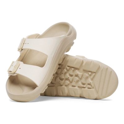 7. Klapki Birkenstock Mogami Terra Stealth 2- Strap W 1029631