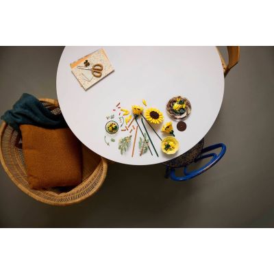 10. LEGO Botanical Collection 11502 - Bukiet słoneczników