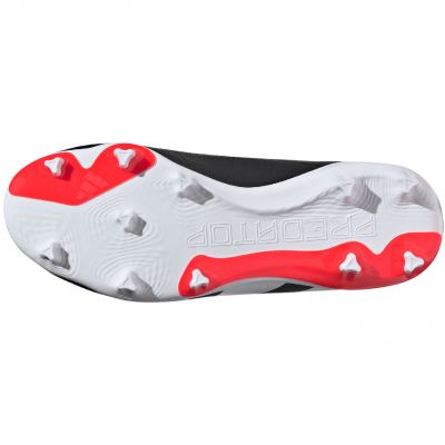 7. Buty piłkarskie adidas Predator League FG Jr IG7748