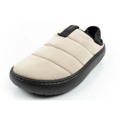 3. Crocs buty męskie papcie Classic Puff Moc kapcie beżowe ocieplane