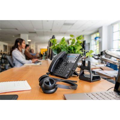 6. Słuchawki Poly Voyager 4320 MS Teams Certified USB-A Headset +BT700 dongle 77Y98AA