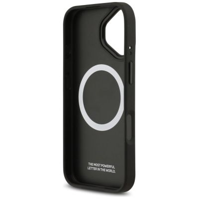 7. Etui BMW M Perforated Stripe Logo MagSafe na iPhone 17 - czerwone