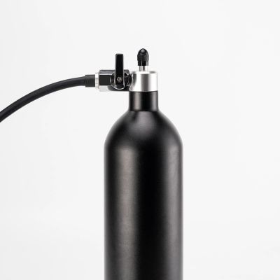 4. Zbiornik ciśnieniowy Rockbros do pompowania opon bezdętkowych tubeless 200 PSI 1.2l - czarny