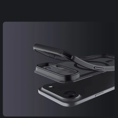 10. Etui Nillkin CamShield Pro kompatybilne z MagSafe na iPhone 17 Air - przezroczyste czarne