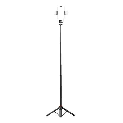 18. Selfie stick WC12YDS teleskopowy tripod 1.3m ze stopu aluminium z podwójną lampą i uchwytem na telefon - czarny