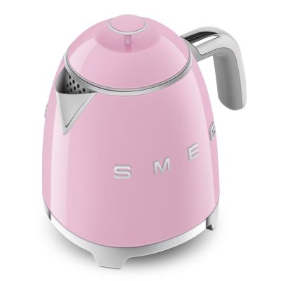 21. Czajnik SMEG Kettle (KLF05PKEU) mini 0,8L pink