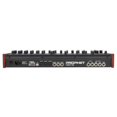 5. Sequential Prophet Rev2 Desktop 16-voice - polifoniczny syntezator analogowy
